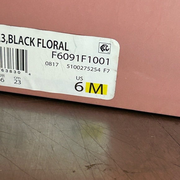 Sarto Shoes Women Size 6 Floral - Picture 6 of 12